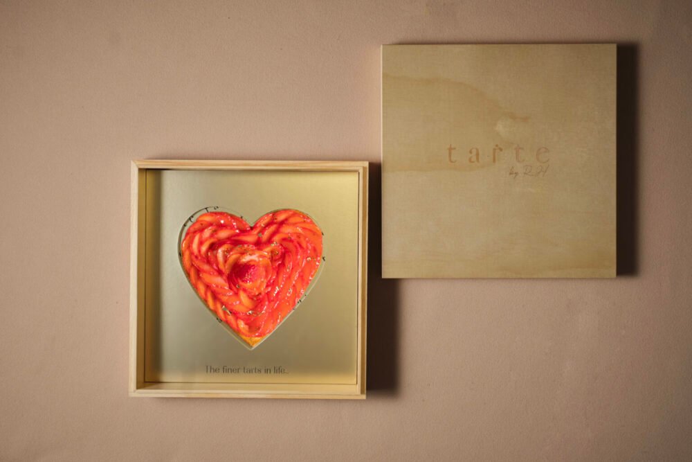 6″ heart-shaped sweet tart